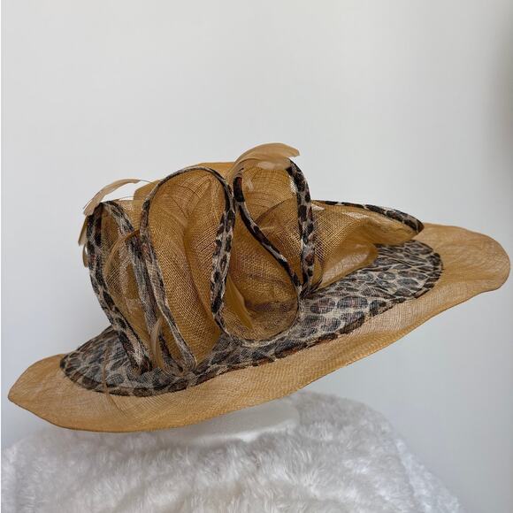 CC exclusives Big straw wide brimmed hat animal print Big bow and feather - Picture 7 of 16